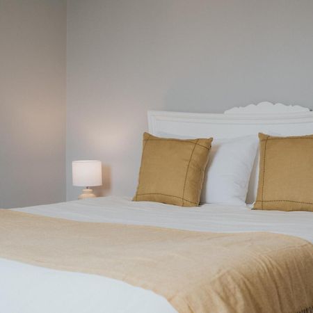 Pico Apartment'S กามารา ดิ โลบุช ภายนอก รูปภาพ