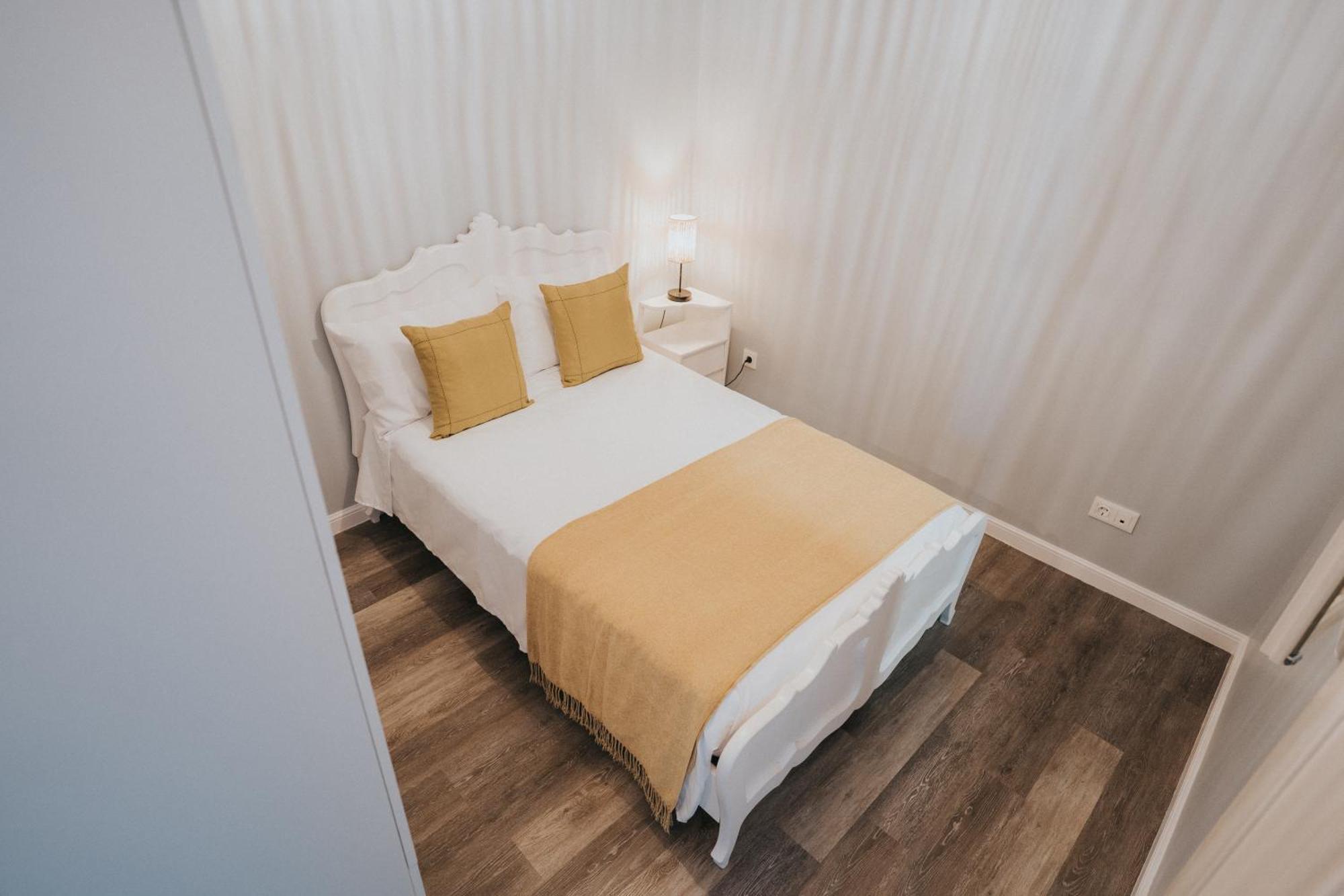 Pico Apartment'S กามารา ดิ โลบุช ภายนอก รูปภาพ